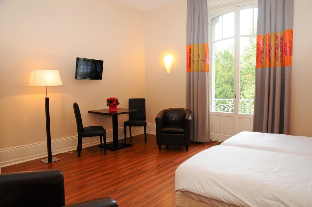 Garden & City Luxeuil Ex Le Metropole Et Les Thermes 外观 照片